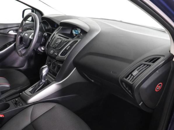 Ford Focus III с пробегом 2012 года, цена 849 000 рублей, 111038 км, хэтчбек, Автокод Объявления