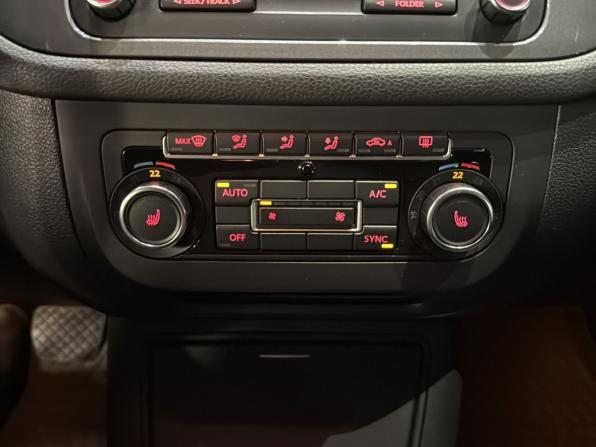 Volkswagen Tiguan I Рестайлинг с пробегом 2014 года, цена 1 099 000 рублей, 113000 км, внедорожник, Автокод Объявления