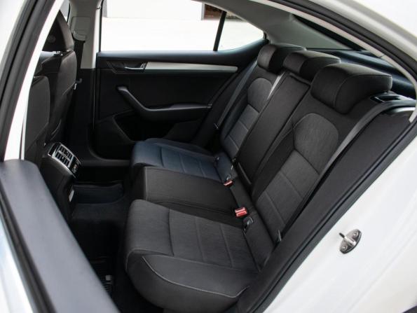 Skoda Superb III с пробегом 2018 года, цена 1 998 000 рублей, 72744 км, лифтбек, Автокод Объявления