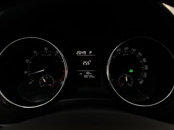Skoda Yeti I с пробегом 2011 года, цена 760 000 рублей, 180694 км, внедорожник, Автокод Объявления