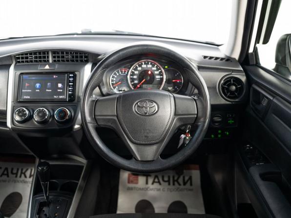 Toyota Corolla XI (E160 E170 E180) Рестайлинг 1 с пробегом 2016 года, цена 1 079 500 рублей, 138386 км, универсал, Автокод Объявления