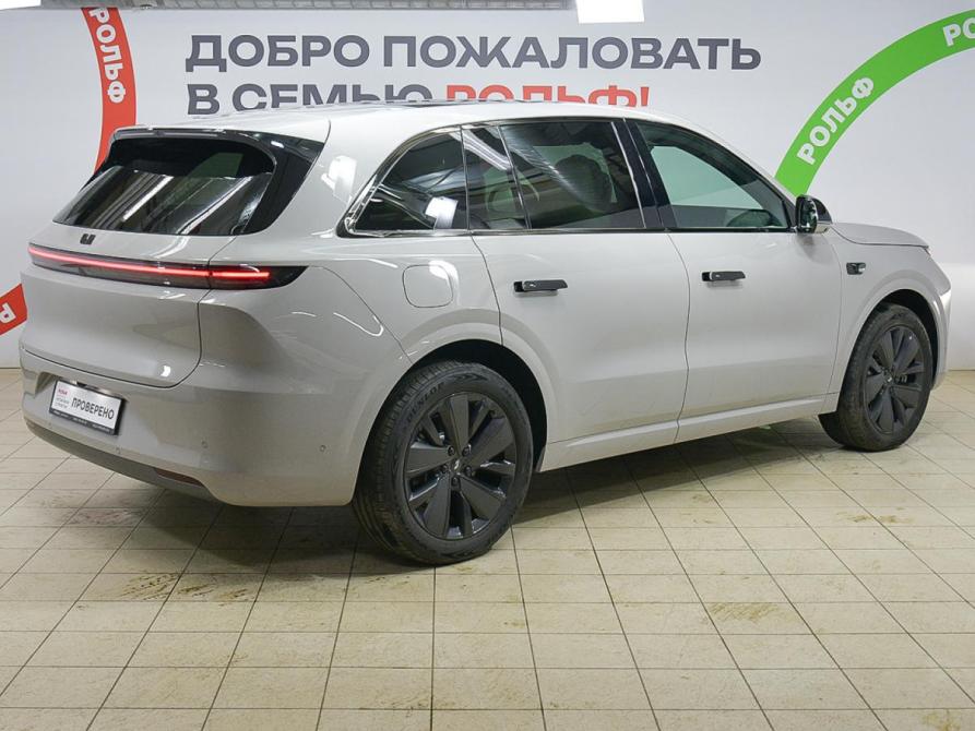 Li Auto (Lixiang) L6 Москва  - изображение 4