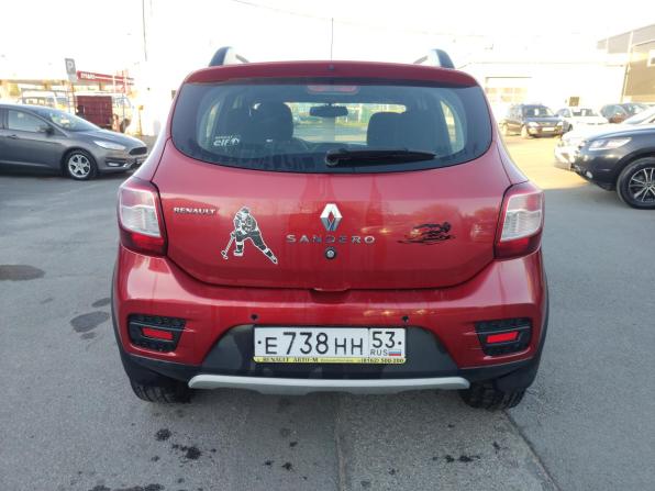 Renault Sandero II с пробегом 2018 года, цена 999 000 рублей, 181379 км, хэтчбек, Автокод Объявления
