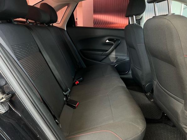 Volkswagen Polo V Рестайлинг с пробегом 2017 года, цена 1 149 000 рублей, 160015 км, седан, Автокод Объявления