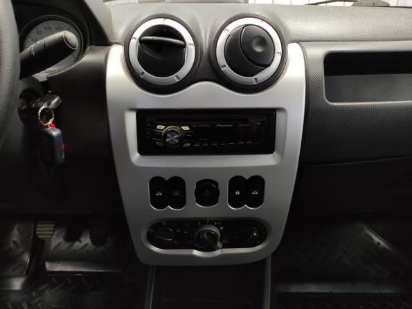 Renault Logan I Рестайлинг с пробегом 2011 года, цена 425 000 рублей, 181414 км, седан, Автокод Объявления