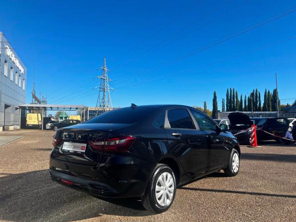 Lada (ВАЗ) Vesta I Рестайлинг (NG) с пробегом 2024 года, цена 1 090 000 рублей, 45551 км, седан, Автокод Объявления