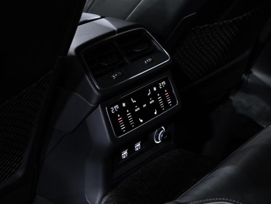 Audi A6 V (C8) Санкт-Петербург  - изображение 26