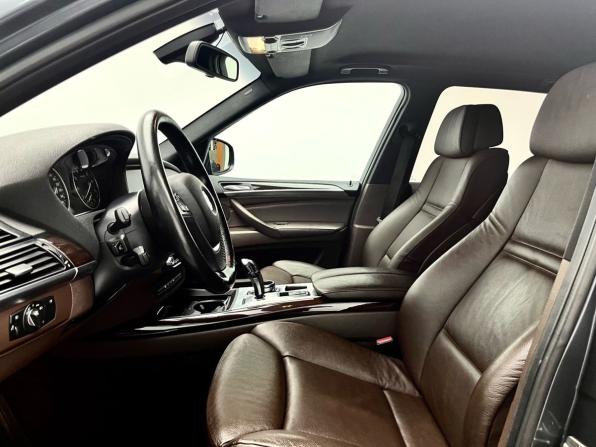 BMW X5 II (E70) Рестайлинг с пробегом 2011 года, цена 1 699 000 рублей, 196500 км, внедорожник, Автокод Объявления