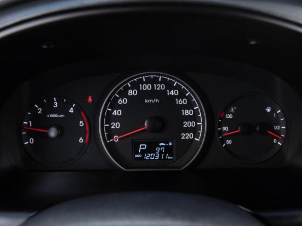 Hyundai H-1 II Рестайлинг с пробегом 2018 года, цена 2 890 000 рублей, 120311 км, минивэн, Автокод Объявления