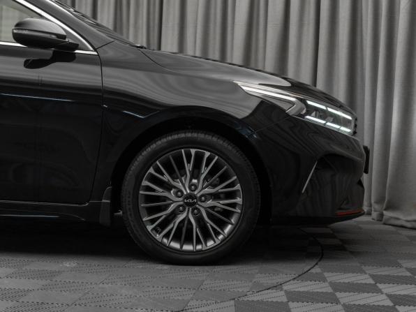 Kia Cerato IV Рестайлинг с пробегом 2022 года, цена 2 480 000 рублей, 74205 км, седан, Автокод Объявления