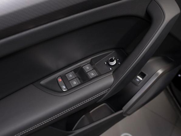 Audi Q5 II (FY) Рестайлинг с пробегом 2024 года, цена 5 100 000 рублей, 11381 км, внедорожник, Автокод Объявления