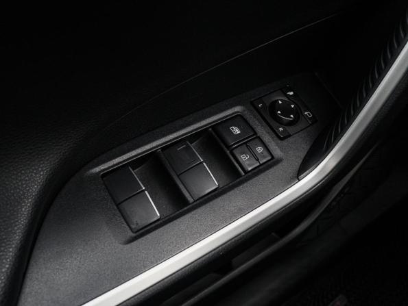 Toyota RAV4 V (XA50) с пробегом 2021 года, цена 3 320 000 рублей, 76233 км, внедорожник, Автокод Объявления