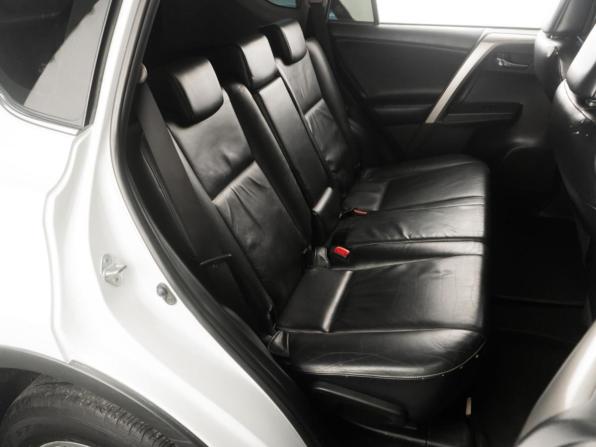 Toyota RAV4 IV (XA40) с пробегом 2014 года, цена 2 249 000 рублей, 135628 км, внедорожник, Автокод Объявления