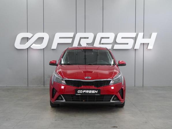 Kia Rio IV Рестайлинг с пробегом 2020 года, цена 1 644 000 рублей, 113673 км, седан, Автокод Объявления