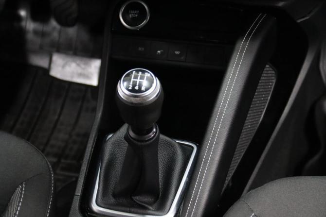 Renault Kaptur I Рестайлинг с пробегом 2021 года, цена 1 295 950 рублей, 129336 км, внедорожник, Автокод Объявления