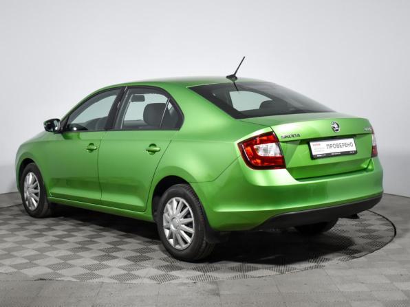 Skoda Rapid I Рестайлинг с пробегом 2018 года, цена 1 040 000 рублей, 120000 км, лифтбек, Автокод Объявления