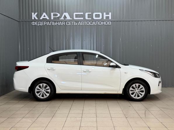 Kia Rio IV с пробегом 2018 года, цена 1 350 000 рублей, 154101 км, седан, Автокод Объявления