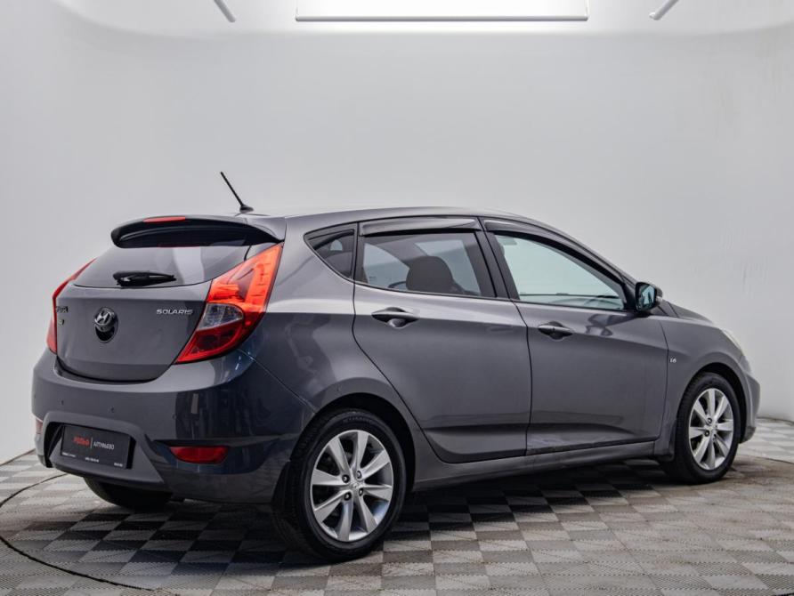 Hyundai Solaris I Москва  - изображение 5