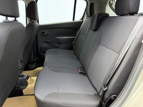 Renault Sandero II Рестайлинг с пробегом 2019 года, цена 990 000 рублей, 143088 км, хэтчбек, Автокод Объявления