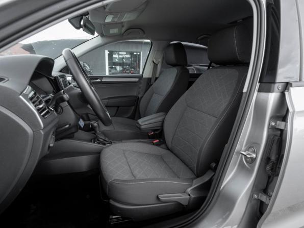Volkswagen Polo VI с пробегом 2022 года, цена 1 945 000 рублей, 32930 км, лифтбек, Автокод Объявления