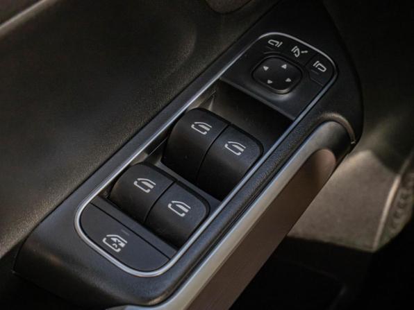 Mercedes-Benz GLB I (X247) с пробегом 2021 года, цена 3 420 000 рублей, 114171 км, внедорожник, Автокод Объявления