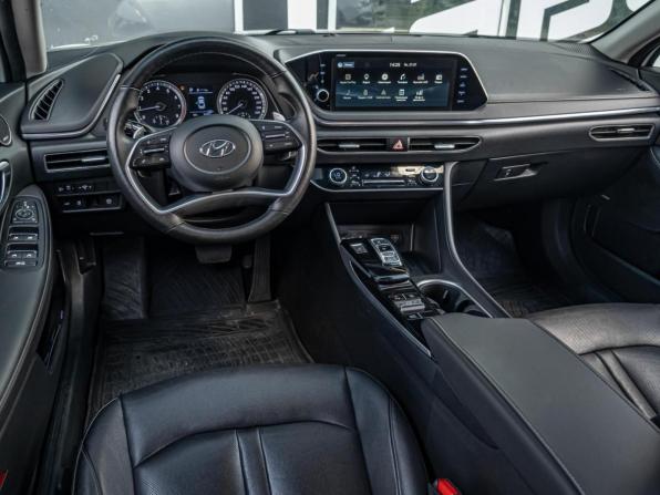 Hyundai Sonata VIII (DN8) с пробегом 2021 года, цена 2 400 000 рублей, 76996 км, седан, Автокод Объявления