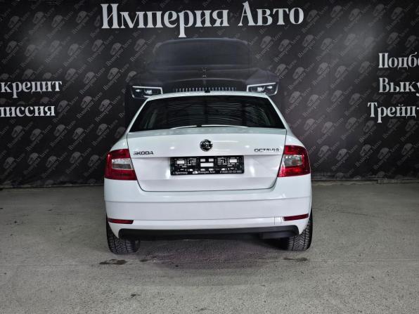 Skoda Octavia III (A7) Рестайлинг с пробегом 2019 года, цена 1 080 000 рублей, 167400 км, лифтбек, Автокод Объявления