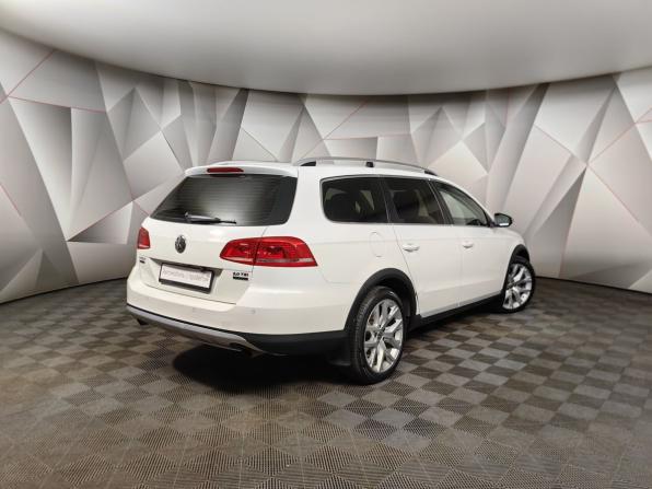 Volkswagen Passat B7 с пробегом 2014 года, цена 1 259 000 рублей, 252344 км, универсал, Автокод Объявления