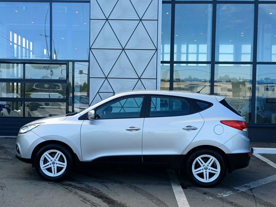 Hyundai ix35 I Москва  - изображение 8