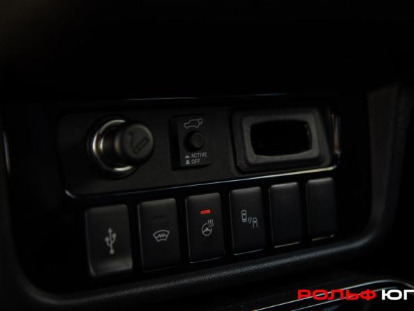 Mitsubishi Outlander III Рестайлинг 3 с пробегом 2020 года, цена 2 678 000 рублей, 166820 км, внедорожник, Автокод Объявления