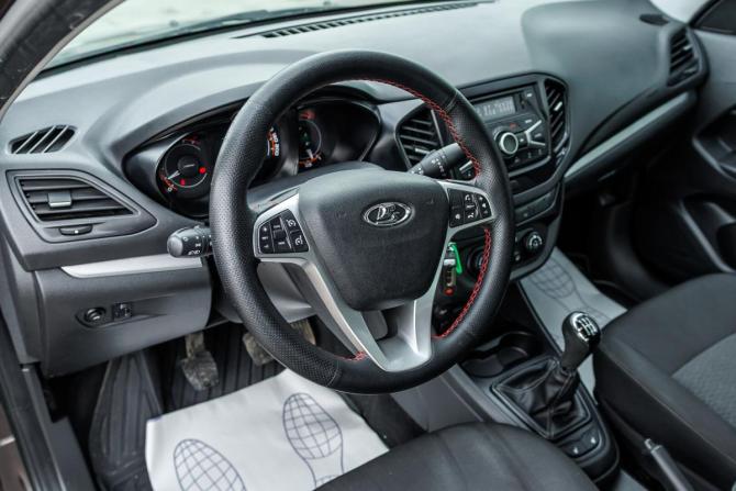 Lada (ВАЗ) Vesta I с пробегом 2018 года, цена 926 000 рублей, 101993 км, седан, Автокод Объявления