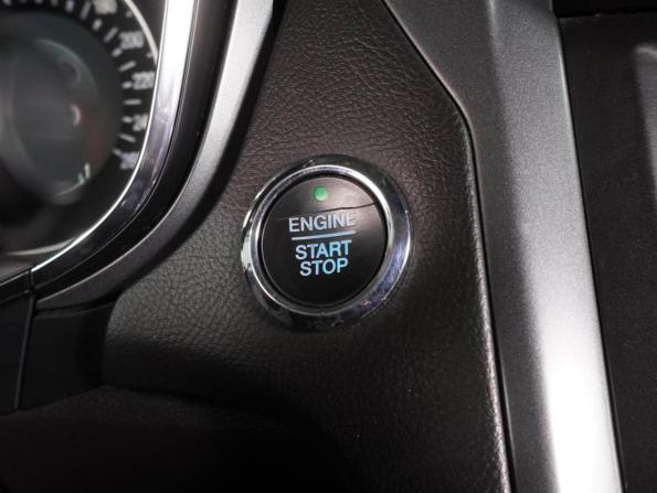 Ford Mondeo V с пробегом 2017 года, цена 1 389 000 рублей, 148494 км, универсал, Автокод Объявления