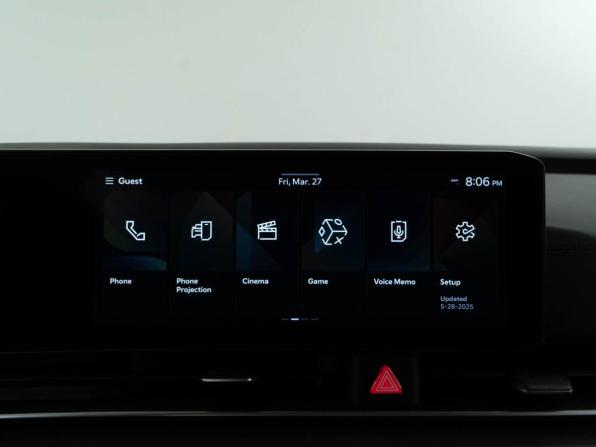 Kia Carnival IV Рестайлинг с пробегом 2025 года, цена 5 998 999 рублей, 12425 км, минивэн, Автокод Объявления