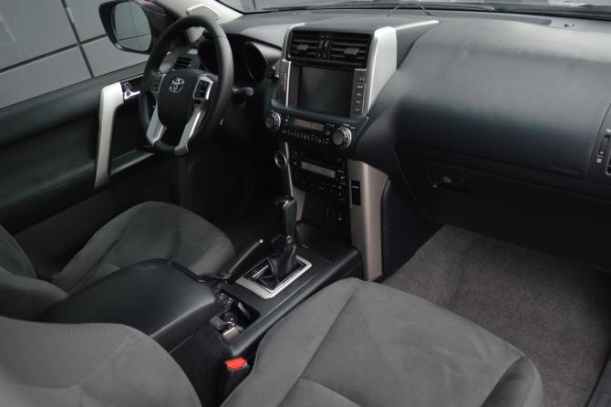 Toyota Land Cruiser Prado 150 Series с пробегом 2012 года, цена 2 650 000 рублей, 201524 км, внедорожник, Автокод Объявления