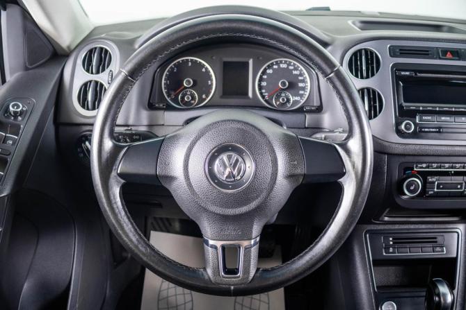 Volkswagen Tiguan I Рестайлинг с пробегом 2012 года, цена 1 349 000 рублей, 215000 км, внедорожник, Автокод Объявления