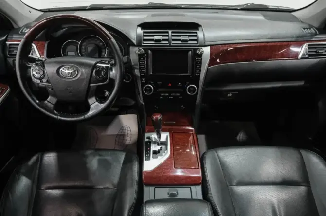 Toyota Camry VII (XV50) с пробегом 2012 года, цена 1 529 000 рублей, 190000 км, седан, Автокод Объявления