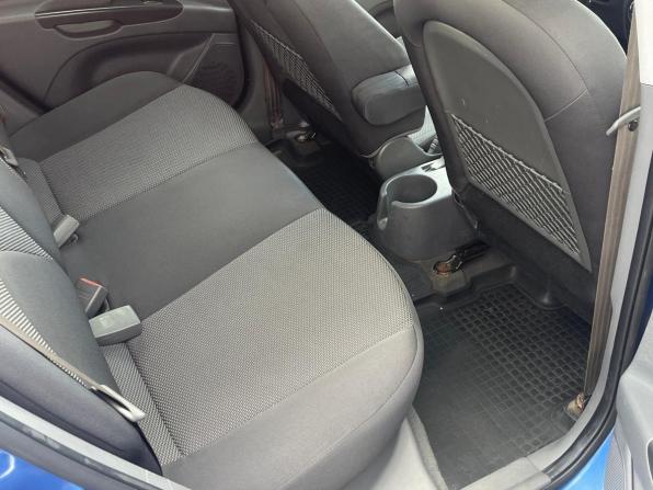 Kia Rio II Рестайлинг с пробегом 2011 года, цена 517 000 рублей, 260211 км, хэтчбек, Автокод Объявления