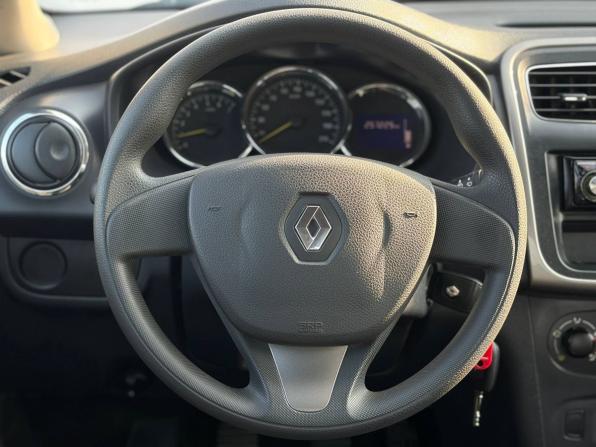 Renault Logan II с пробегом 2017 года, цена 539 000 рублей, 257225 км, седан, Автокод Объявления