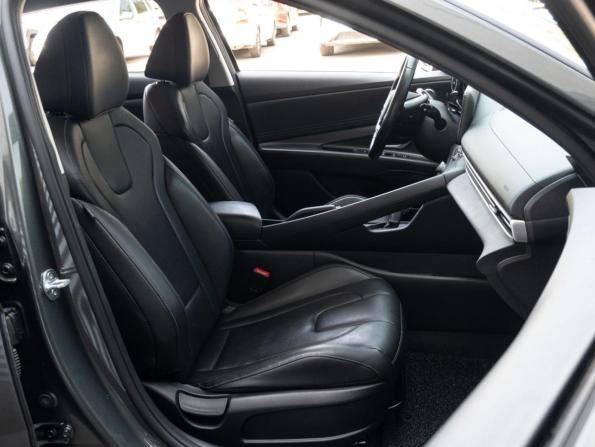Hyundai Avante VII с пробегом 2021 года, цена 2 125 000 рублей, 30557 км, седан, Автокод Объявления