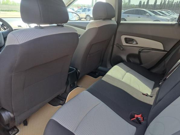 Chevrolet Cruze I Рестайлинг с пробегом 2013 года, цена 740 000 рублей, 129000 км, хэтчбек, Автокод Объявления