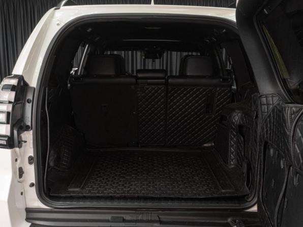 Toyota Land Cruiser Prado 150 Series Рестайлинг 3 с пробегом 2021 года, цена 7 419 000 рублей, 107527 км, внедорожник, Автокод Объявления