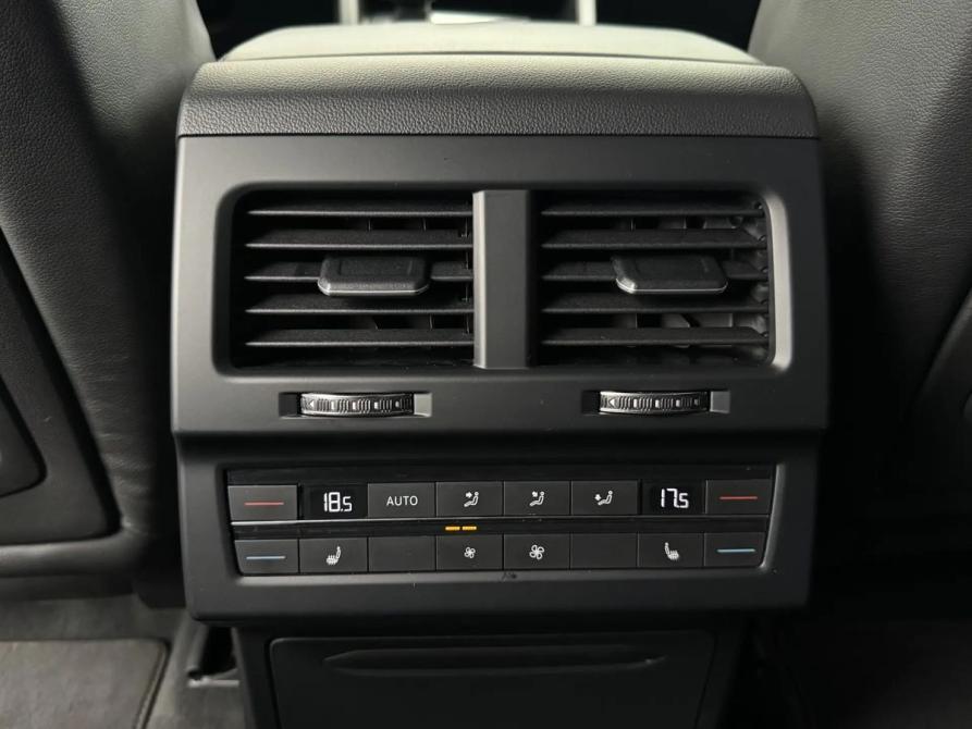 Volkswagen Touareg III Екатеринбург  - изображение 26