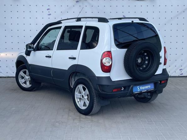 Chevrolet Niva I Рестайлинг с пробегом 2019 года, цена 830 000 рублей, 79347 км, внедорожник, Автокод Объявления