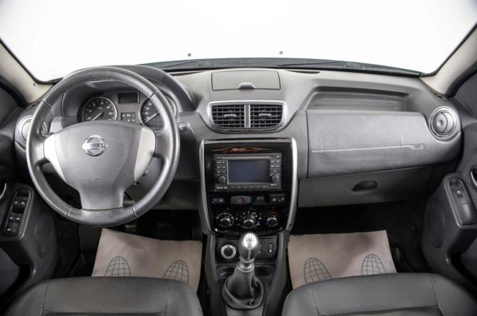 Nissan Terrano III (D10) с пробегом 2014 года, цена 1 429 000 рублей, 63000 км, внедорожник, Автокод Объявления
