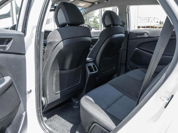 Hyundai Tucson III с пробегом 2015 года, цена 2 090 000 рублей, 83953 км, внедорожник, Автокод Объявления