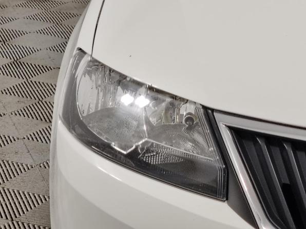 Skoda Rapid I Рестайлинг с пробегом 2018 года, цена 619 000 рублей, 324788 км, лифтбек, Автокод Объявления