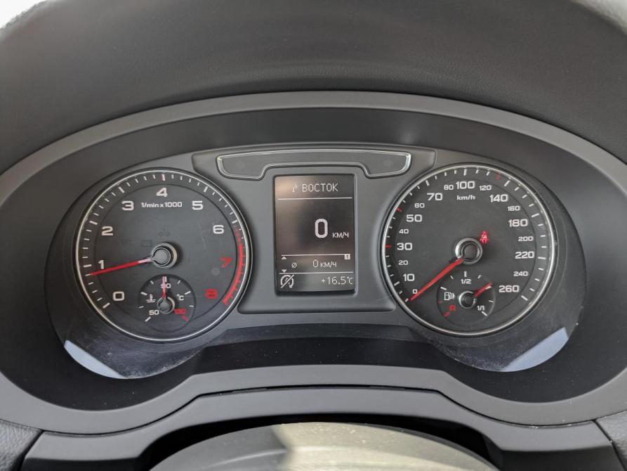 Audi Q3 I (8U) Рестайлинг Москва  - изображение 16