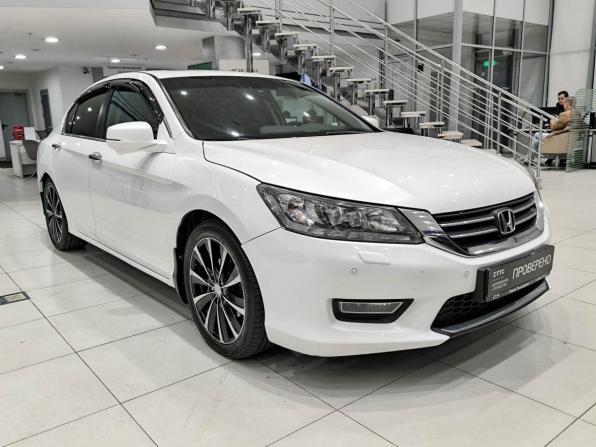 Honda Accord IX с пробегом 2013 года, цена 1 299 000 рублей, 243256 км, седан, Автокод Объявления