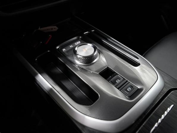 Haval Jolion I Рестайлинг с пробегом 2023 года, цена 2 232 000 рублей, 43500 км, внедорожник, Автокод Объявления