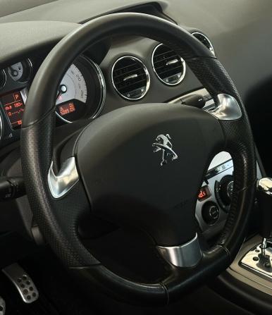 Peugeot 408 I с пробегом 2015 года, цена 790 000 рублей, 89105 км, седан, Автокод Объявления
